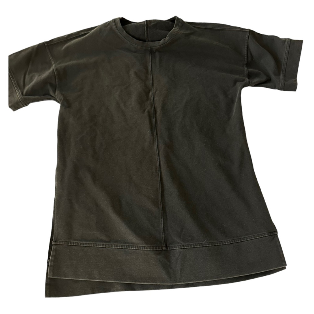 Lululemon Black High/Low Top